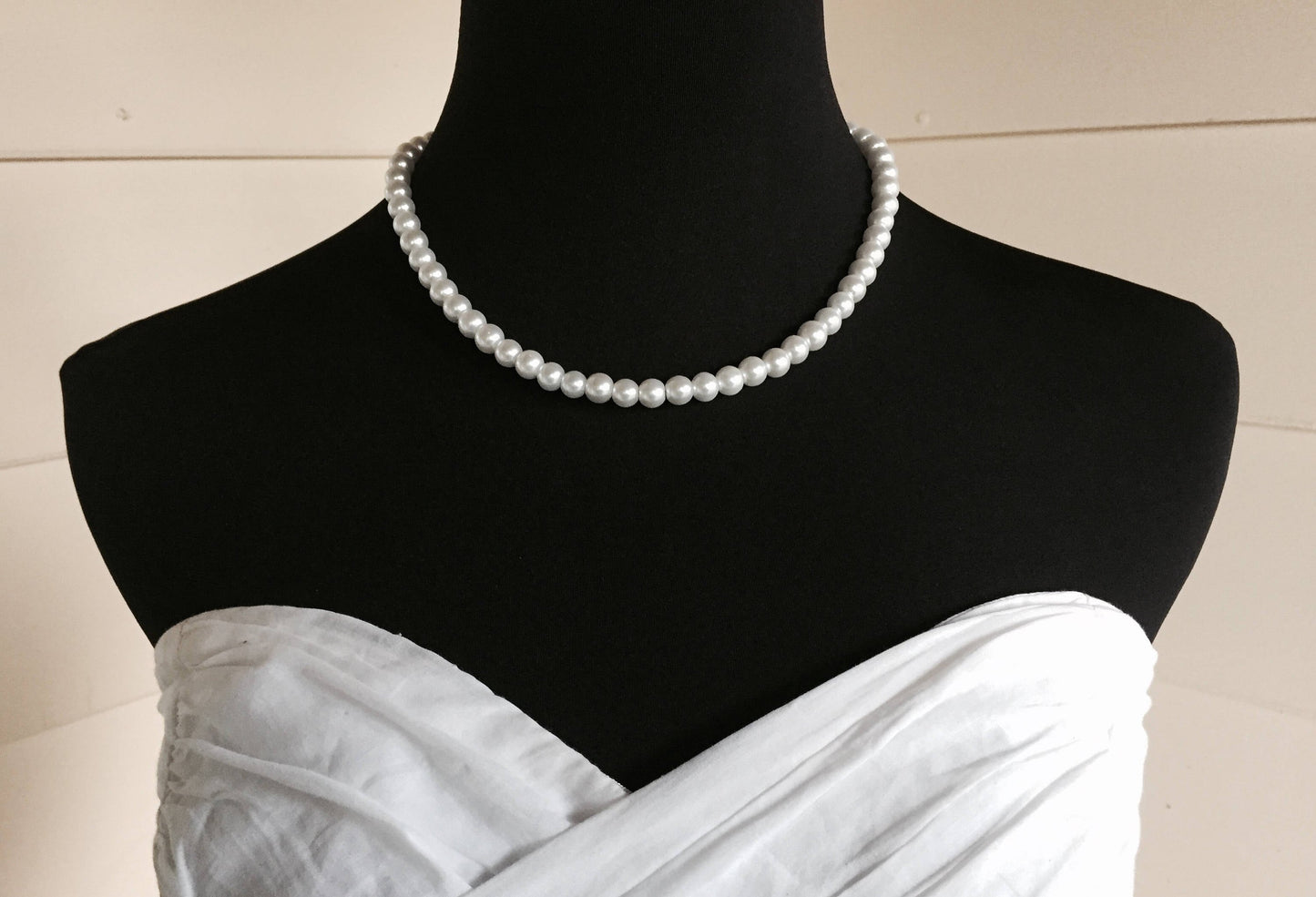 Bridal Pearl Necklace, Wedding Party Gift, White Choker for Brides, Bridesmaids, Flower Girls, and Mother-in-Law